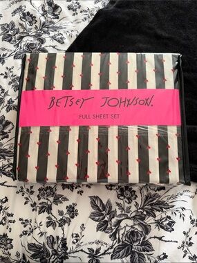 Betsey Johnson Black & White Stripe Sheet Set with Red Hearts